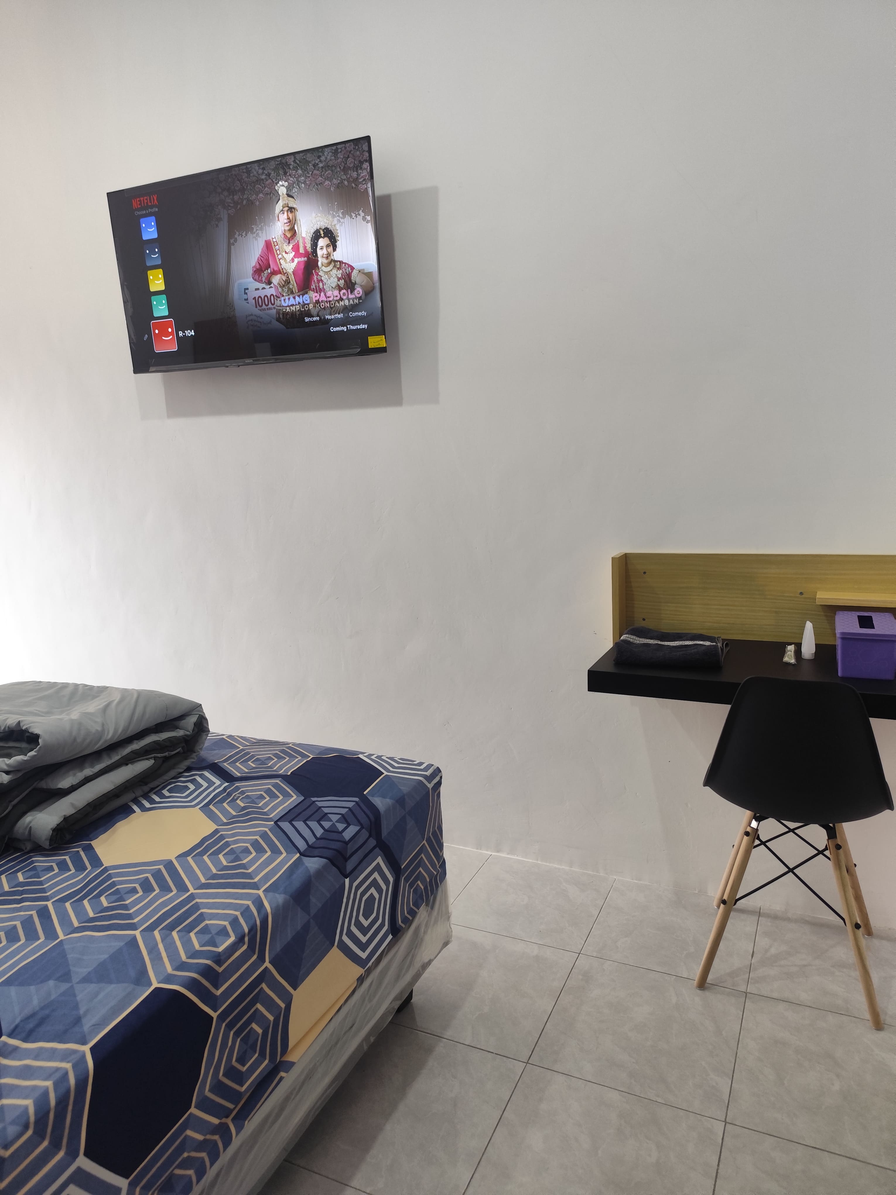 Kamar 104 Queen bed