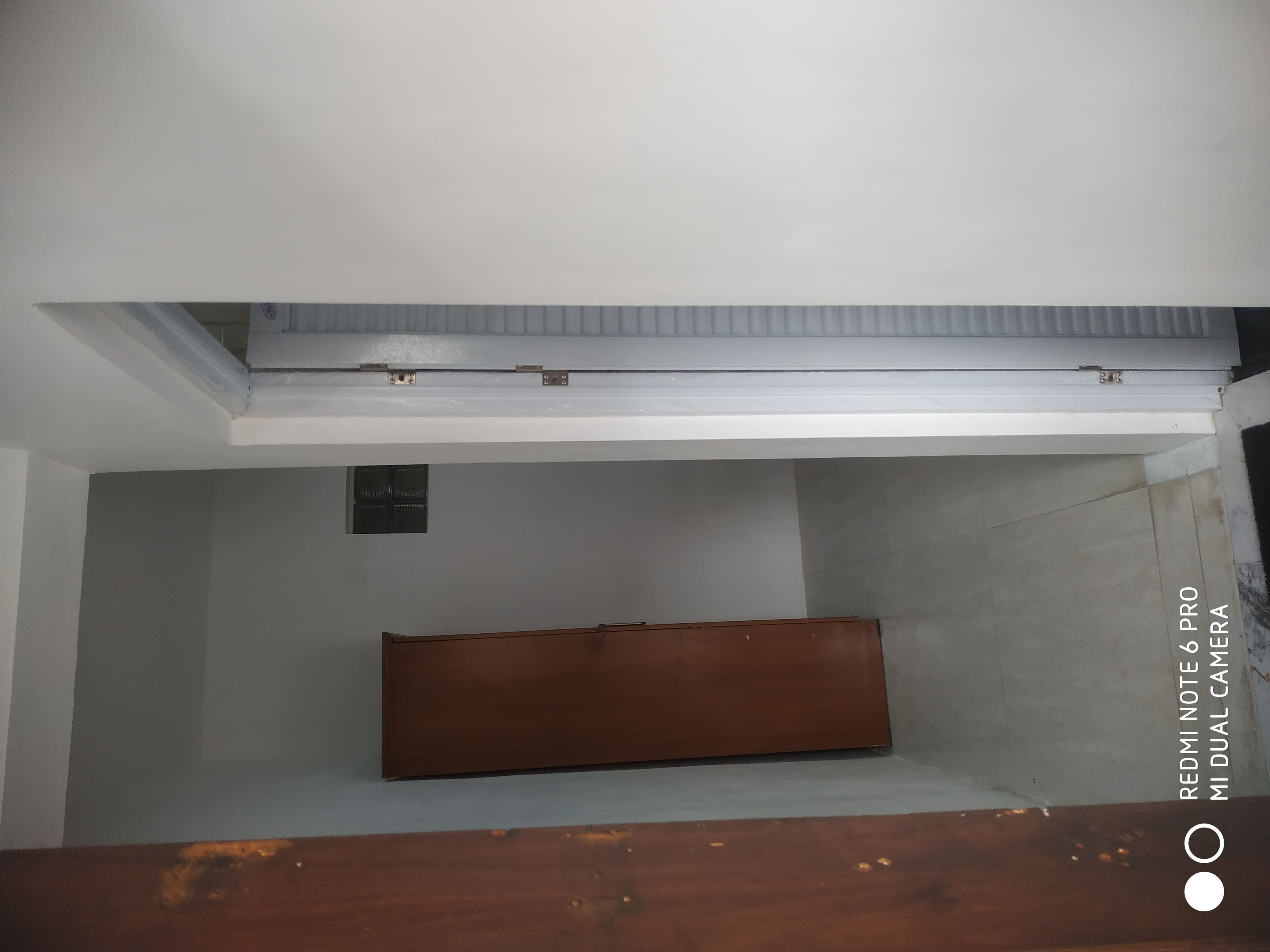 Kamar R-05 Single Bed